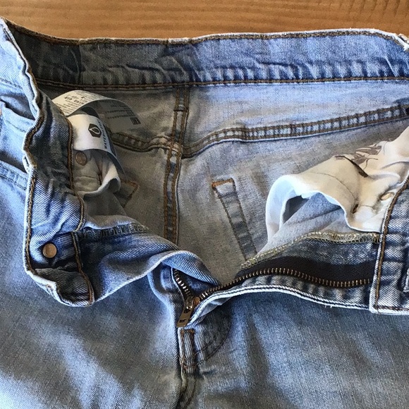 Levi Strauss Jeans - Picture 8 of 15